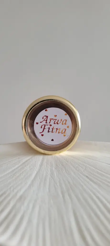 BROWN FITNA / OUD-Smooth, Spicy & Sophisticated